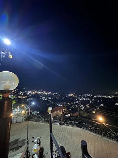 Travel gallery image 22